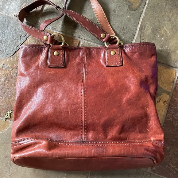Coach Gigi Legacy tote - Picture 2 of 6